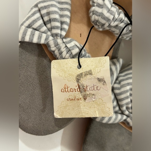 NWT Altar’d State CCOCCI Honey Gray White Stripe Knotted Block Heel Sandals 10 - Picture 4 of 8